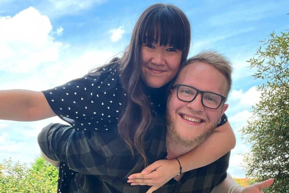 Jan-Marten und Freundin Jasmin verliebt und glücklich auf Instagram