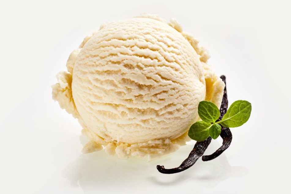 Die von Dwayne 'The Rock' Johnson entworfene Eiskreation sieht aus wie Vanilleeis, schmeckt aber nussig und herb. (Symbolbild)