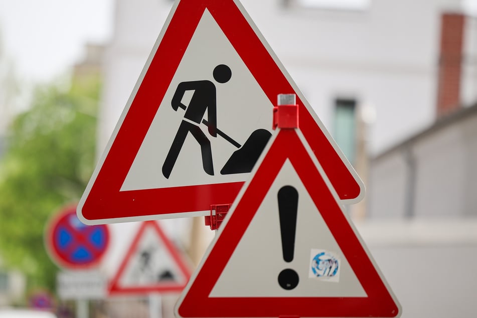 Neben den Leipziger Verkehrsbetrieben, nutzen auch die Wasserwerke die Sperrungen für Bauarbeiten.