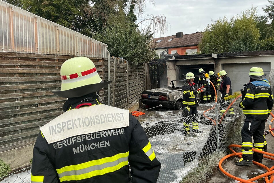 Um das Auto vollständig zu löschen, musste es aus der Garage gezogen werden.