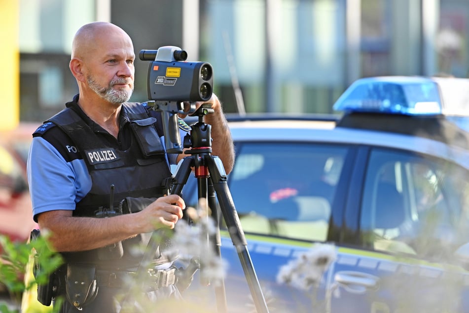 Polizeihauptmeister Witali Giesbrecht (52) maß die Geschwindigkeit.