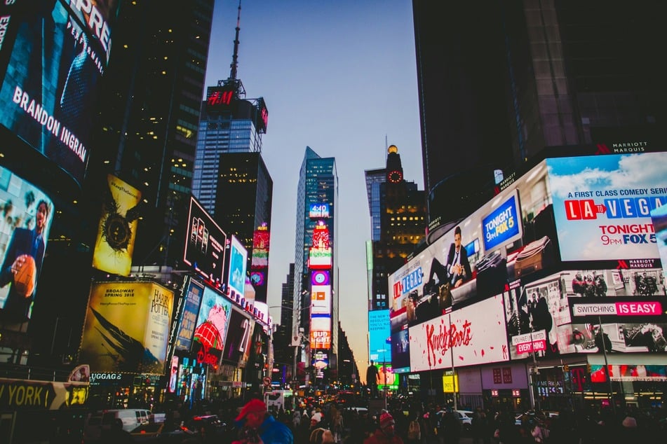 A multi-billion dollar proposal for a new casino in New York City's Times Square was shot down by a state advisory panel.