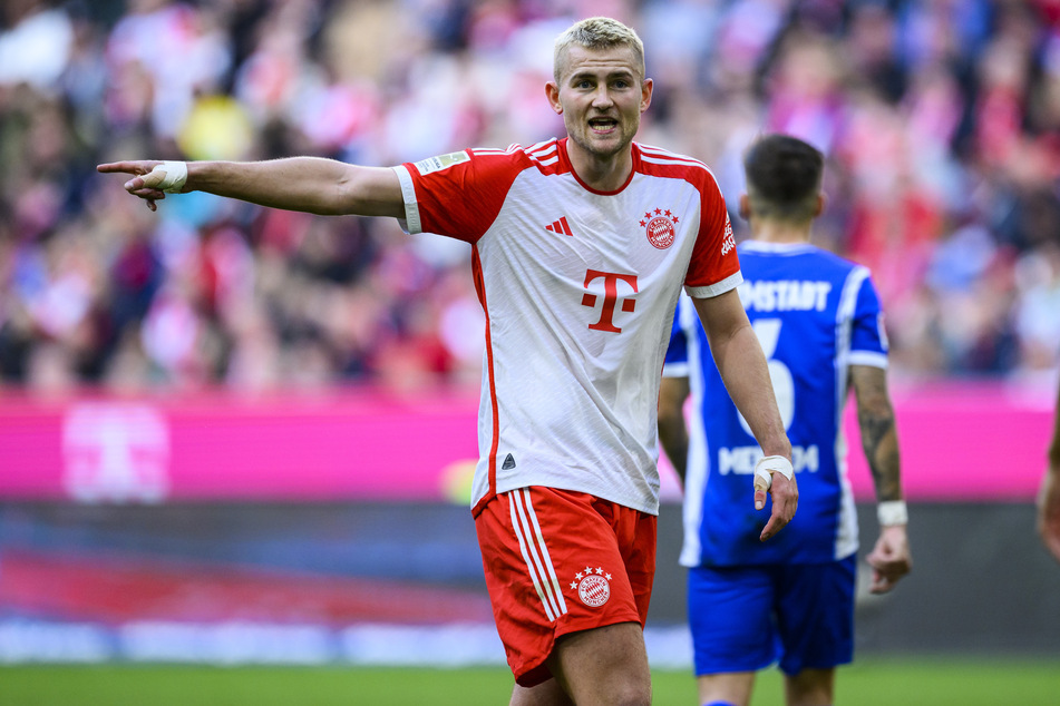 Matthijs de Ligt (24) legt beim FC Bayern eine Trainingspause ein.