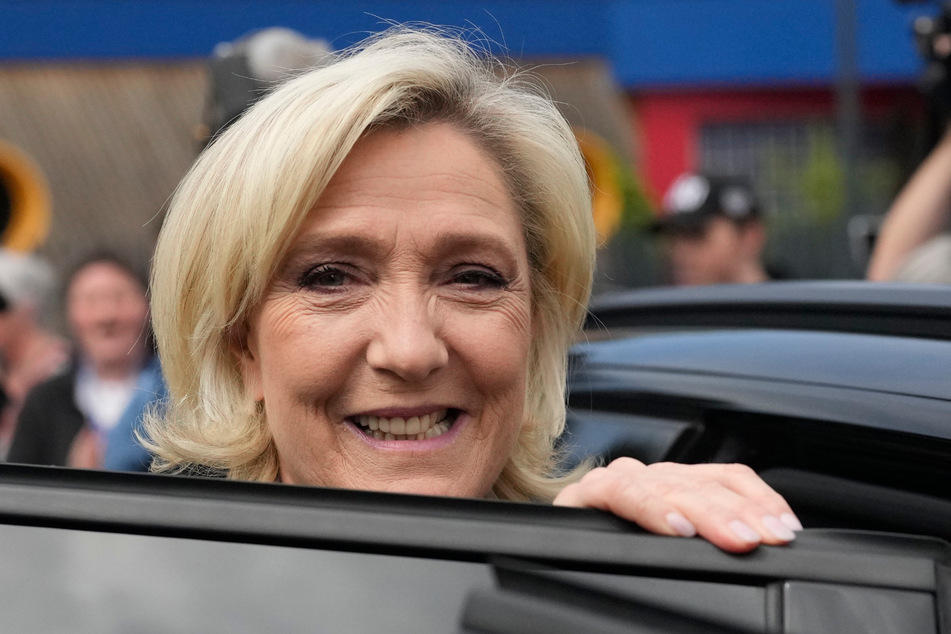 Marine Le Pen (55) und ihre verbündeten Rechtspopulisten könnten stärkste Kraft werden.