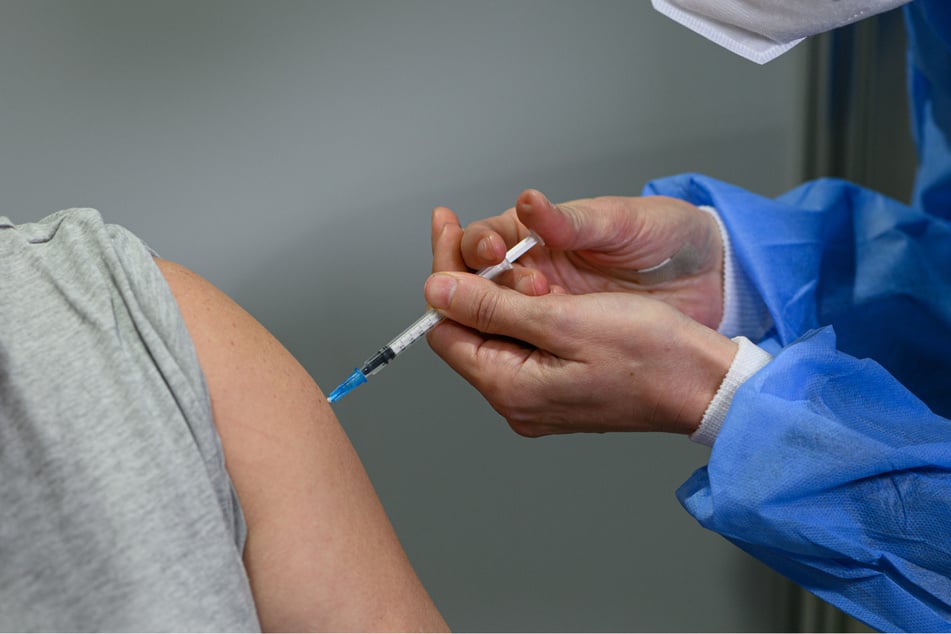 DRK schließt 13 Impfstellen in Sachsen bis Jahresende