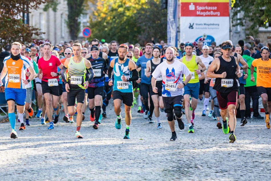 Wer beim 20. Magdeburg Marathon mitmachen möchte, sollte mit der Anmeldung nicht zögern.