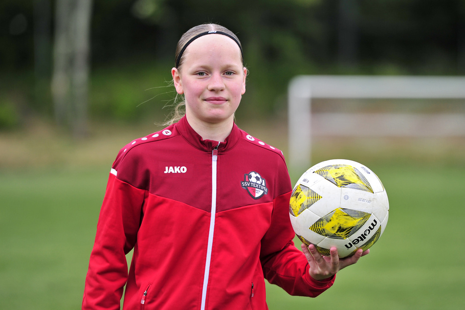 Ihre Tricks mit dem Ball zeigt Michelle (14) bald bei RB Leipzig.