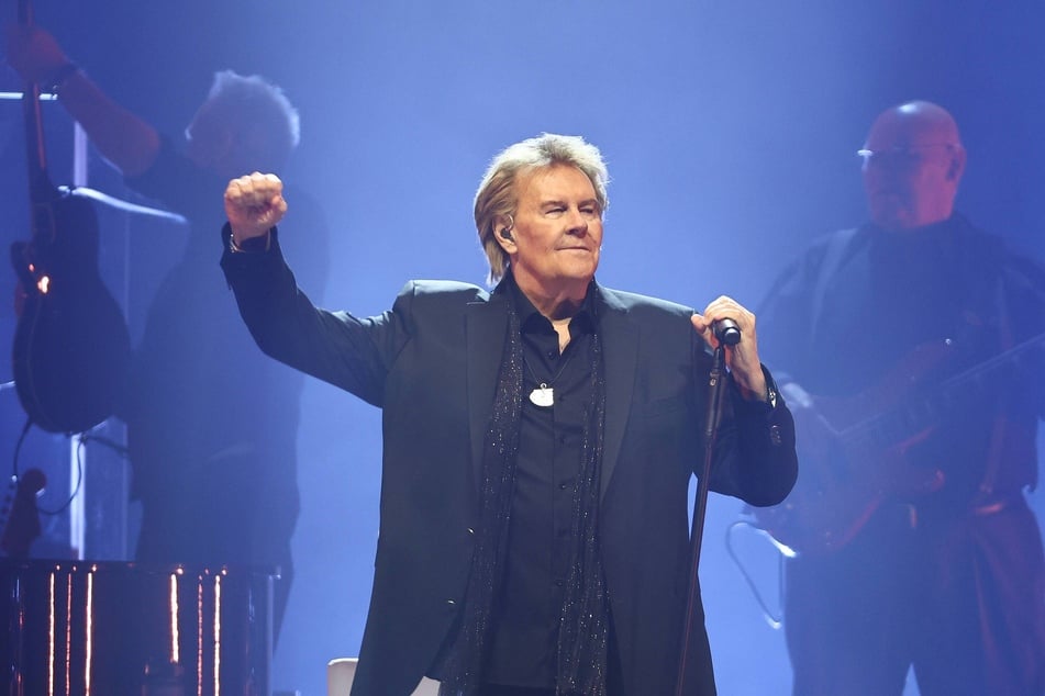 Ob Schlagerstar Howard Carpendale (80) etwas mitbekommen hat von der Eskalation, wurde nicht bekannt.