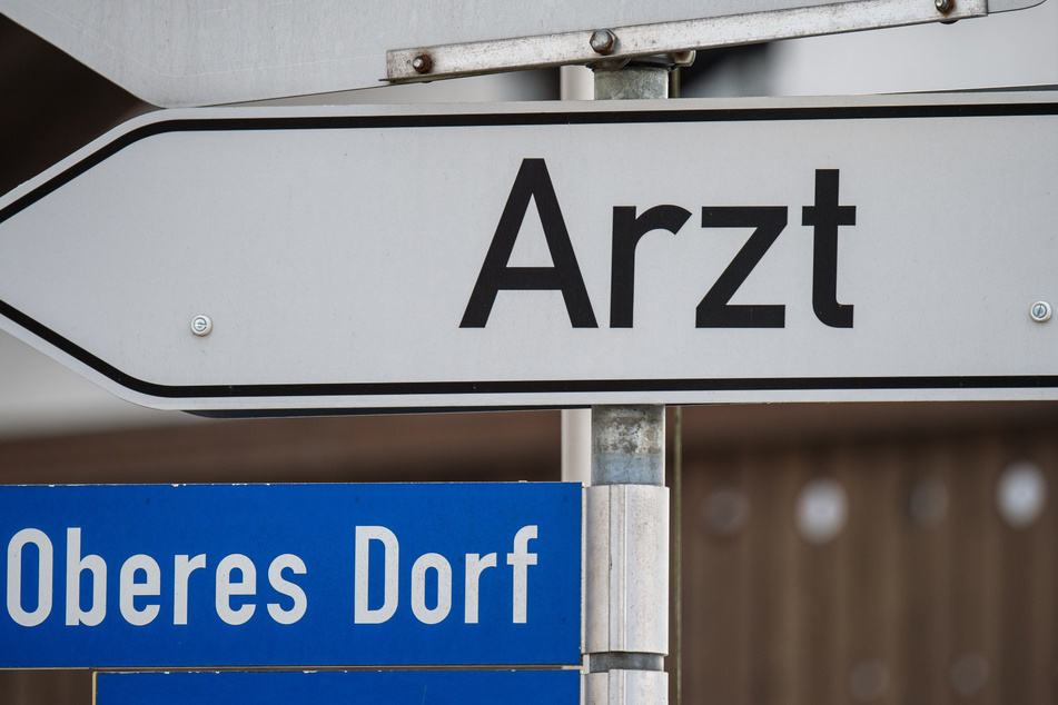 Der Thüringer Landtag will eine Lösung finden, um drohenden Ärztemangel entgegen zu wirken.