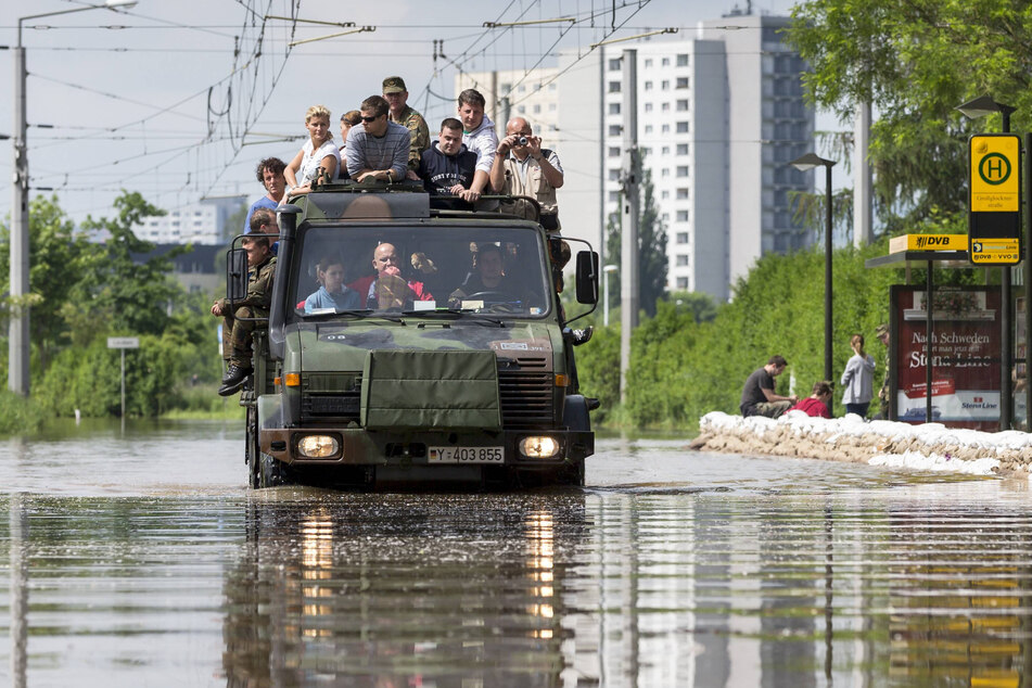 Das Hochwasser 2013 verursachte im Dresdner Osten Schäden in Millionenhöhe. (Archivbild)
