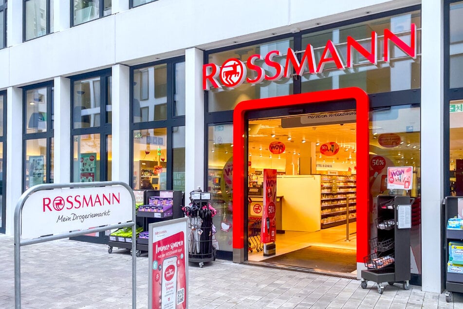 ROSSMANN-Filialen sind ab Montag (20.10.) voll mit diesen coolen Angeboten