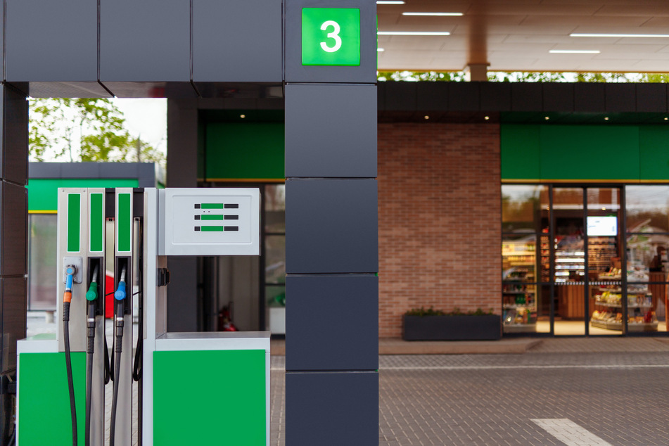 Eine Tankstelle im Leipziger Norden ist am Mittwochabend überfallen worden. (Symbolbild)