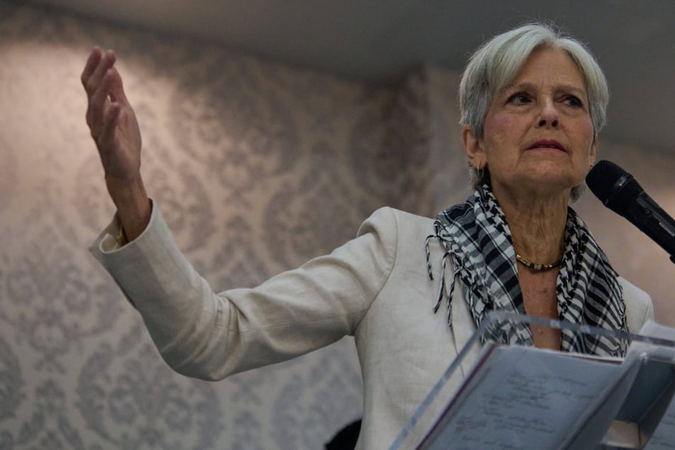 Jill Stein warns there is "no lesser evil" in final town hall before election