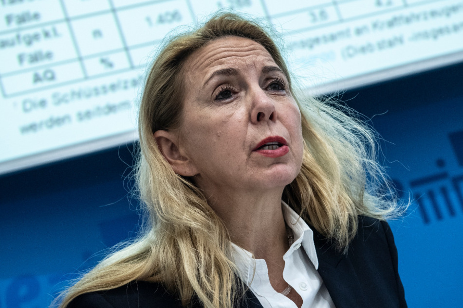 Berlins Polizeipräsidentin Barbara Slowik sieht durch das Coronavirus keinen personellen Engpass.