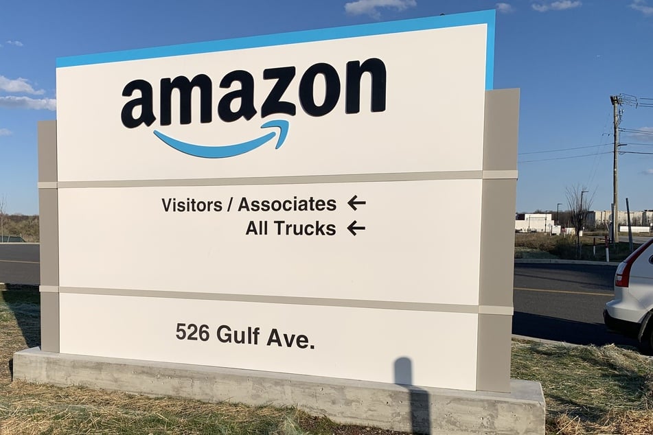 Amazon has shown an unwillingness to work closely with the ALU, instead going to great lengths to dismantle union efforts.