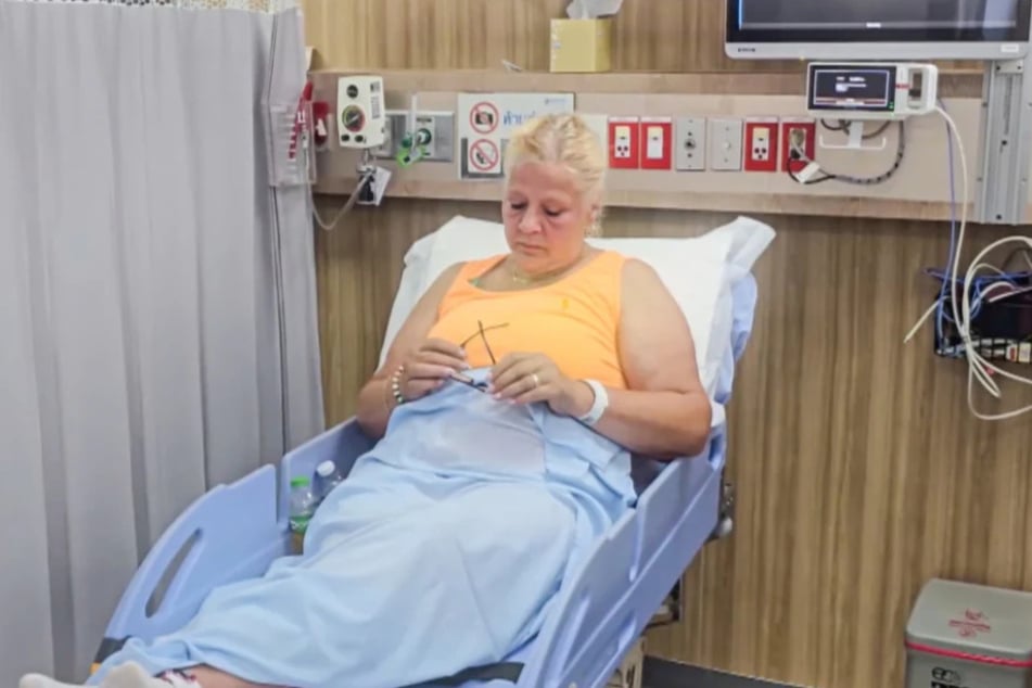 Nach dem Unfall bei "Thai-Ski" musste Silvia Wollny auf Anordnung der Produktion ins Krankenhaus.