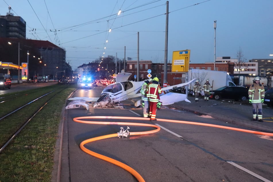 El avión se estrelló cerca de la estación central de Mannheim.