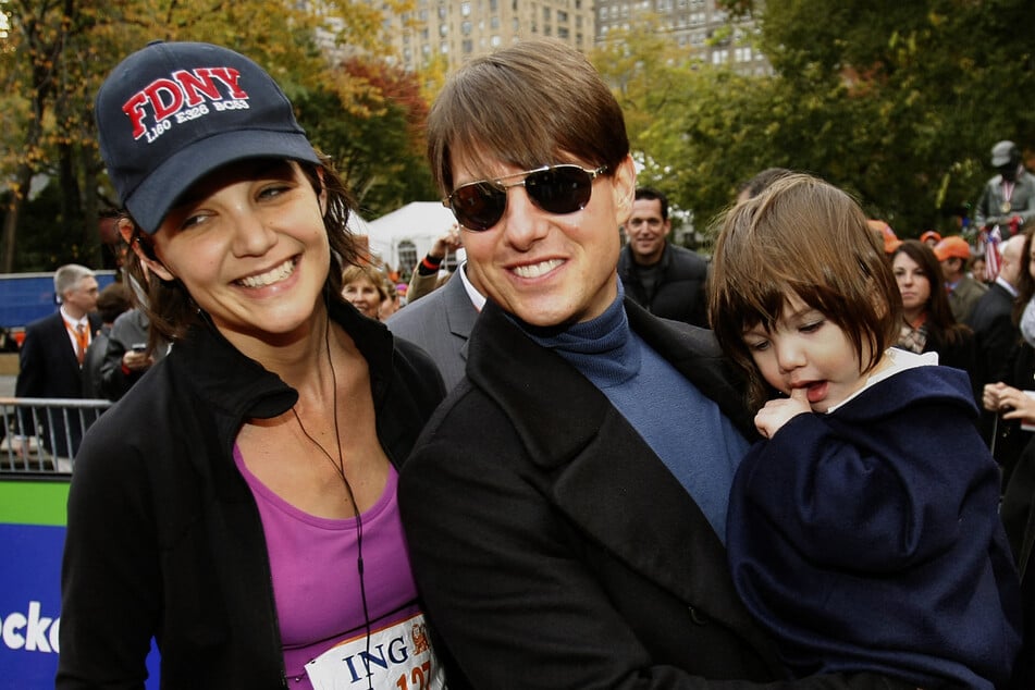 Der Schauspieler Tom Cruise (63) und seine Ex-Frau Katie Holmes (47) waren von 2006 bis 2012 verheiratet - aus ihrer Ehe kam die heute 19-jährige Suri Noelle hervor.