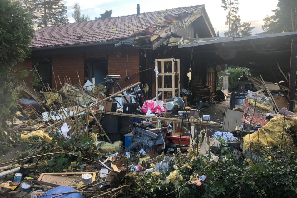 Debris is everywhere after the explosion at Tankumsee.