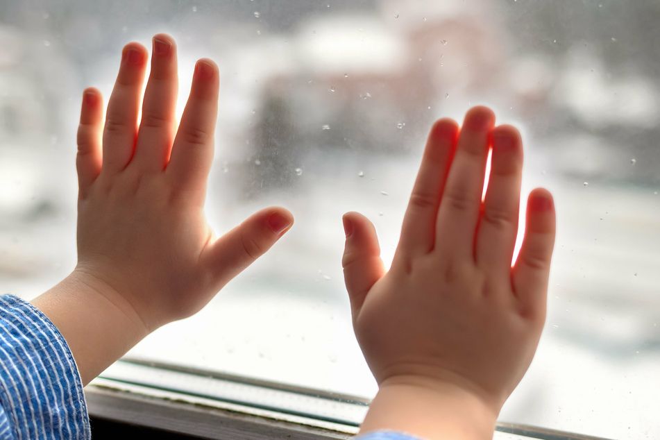 Der Pädagoge hat sich in mindestens 17 Fällen des sexuellem Missbrauchs von Minderjährigen schuldig gemacht. (Symbolbild)