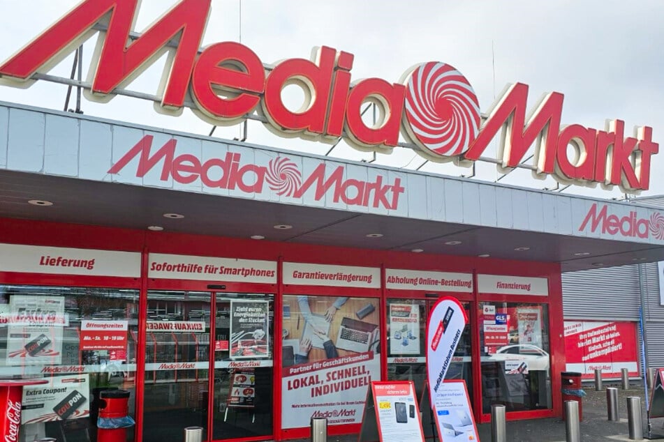 MediaMarkt Köln-Marsdorf auf der Max-Planck-Straße 24.