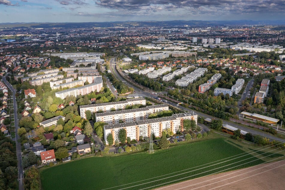 Am Rande des DDR-Plattenbaugebietes Dresden-Gorbitz entstanden in den vergangenen Jahren zahlreiche neue Mehrfamilienhäuser.