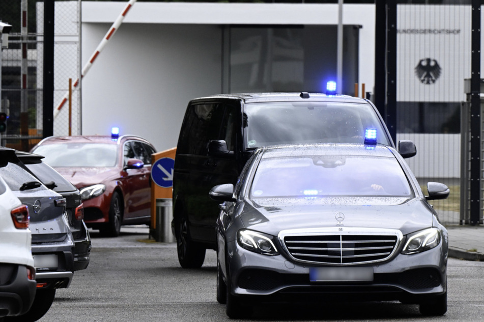 Die Angeklagten sitzen mittlerweile in Untersuchungshaft.