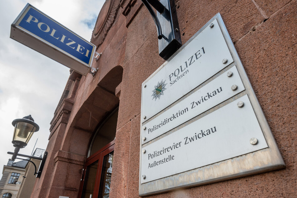 Zwickau: Polizist soll interne Informationen preisgegeben haben