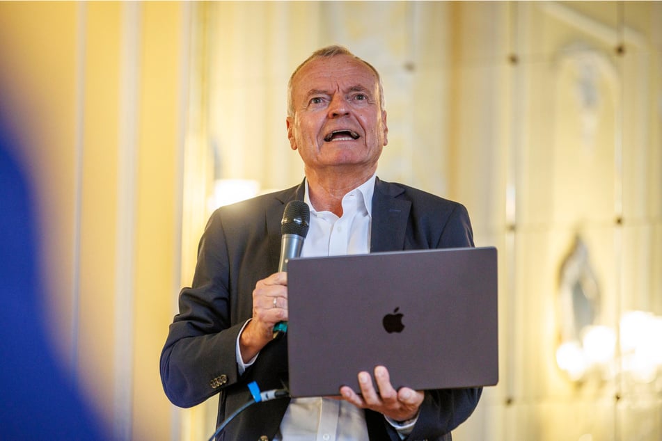 Apple-Tablets für Fünfjährige hält Doktor Manfred Spitzer (67) für "Körperverletzung".