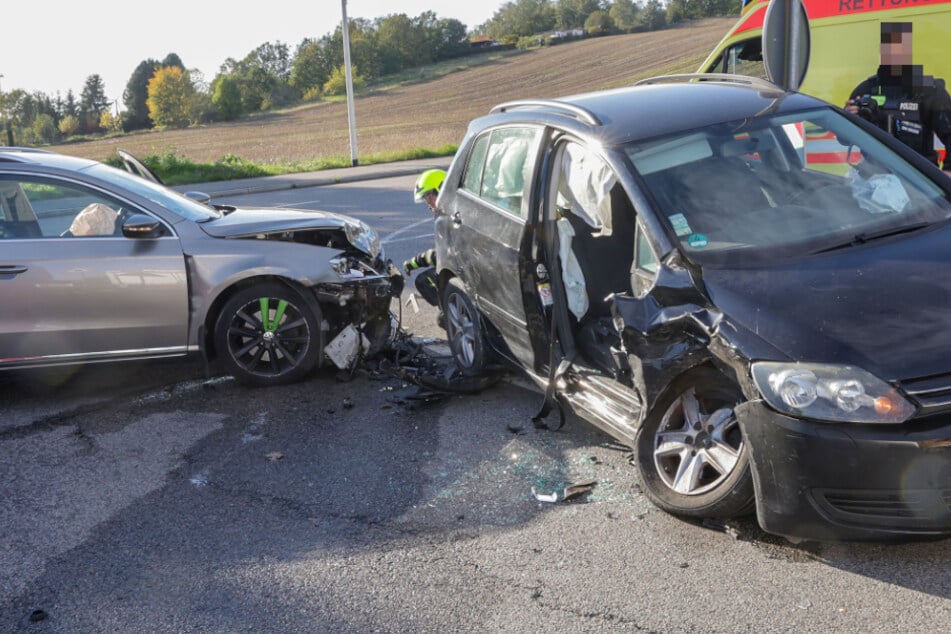 Kreuzungscrash in Glauchau: Mehrere Verletzte