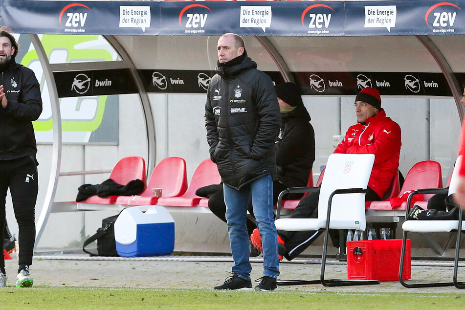 Wartete vergeblich auf ein Tor seiner Jungs: FSV-Coach Joe Enochs.