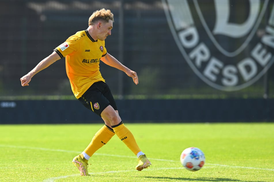 In der 55. Minute schob Luca Herrmann (26) überlegt zum 3:0 ein.