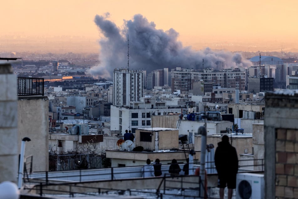 UN investigators called for an end to the violence in Iran.