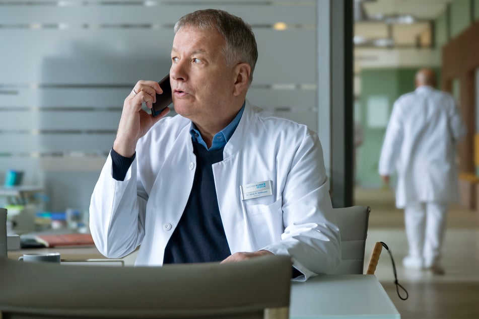 TV-Doktor Dr. Roland Heilmann muss eine Woche pausieren.