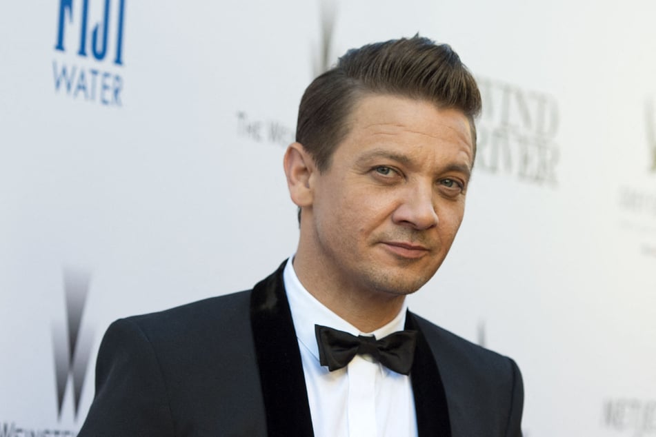 Jeremy Renner is in stable but critical condition after undergoing surgery for "traumatic injuries."