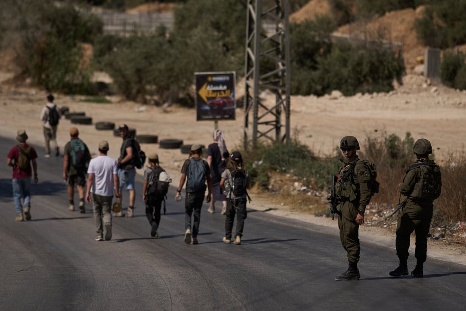 Aufgrund der Gefahr weiterer Siedler-Angriffe fordert der Auslandspresseverband in Israel Schutz für Journalisten. (Symbolfoto)