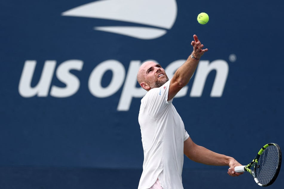 France's Adrian Mannarino said this year's US Open felt like "a circus" as audience members shuffled around during the matches.