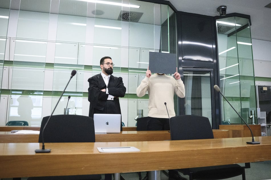 In der ersten Instanz wurde der 25-Jährige zu drei Jahren Haft verurteilt.