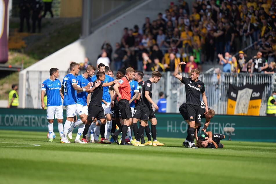 Gegen Darmstadt hat "K-Block-Dynamo" ein Programm außerhalb des Stadions organisiert. Beim nächsten Auswärtsspiel wird auch das entfallen.