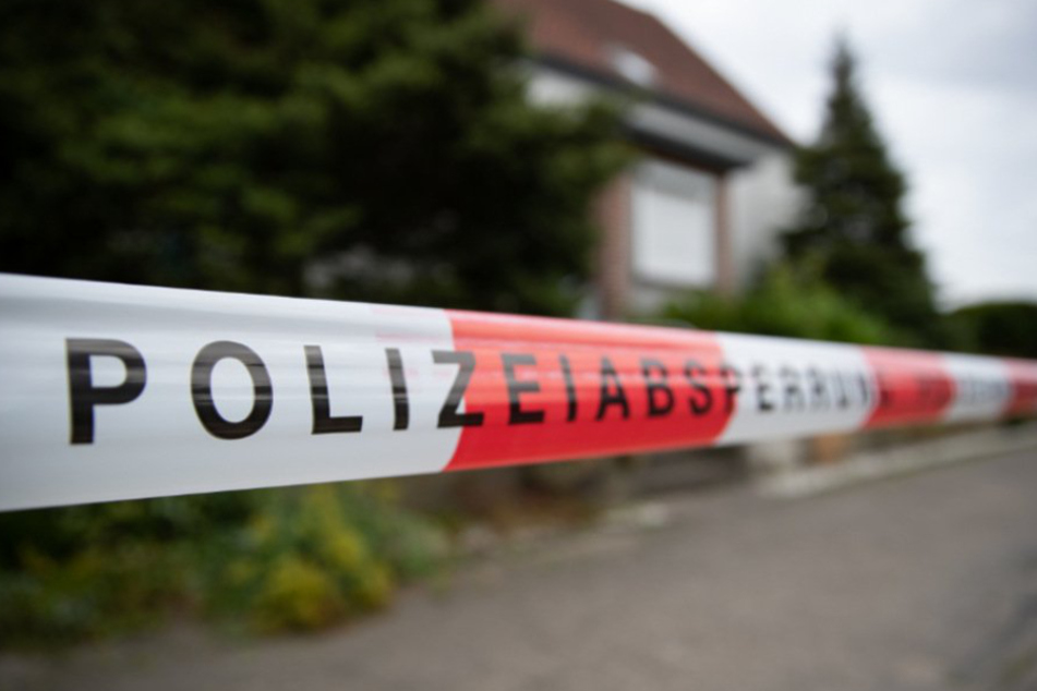 Die Seniorin wurde tot in ihrer Wohnung gefunden. (Symbolbild)