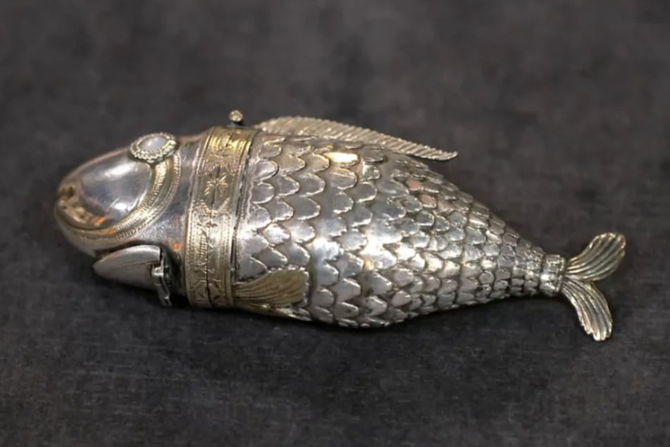 Laut ZDF-Experte Patrick Lessmann ist die sogenannte Besamimbüchse aufgrund ihrer Seltenheit heute bis zu 1000 Euro wert.