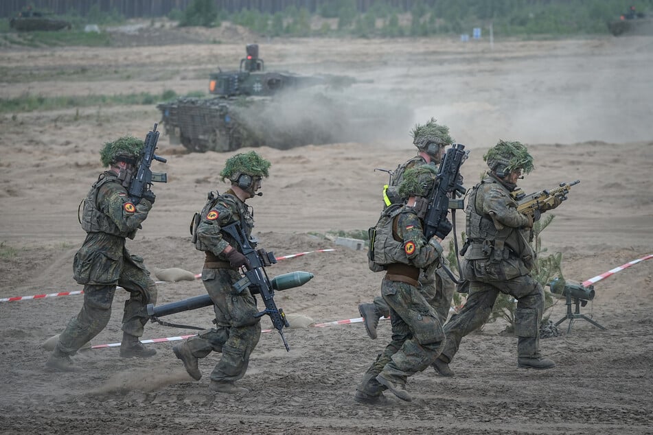 Bundeswehr-Soldaten bei einer Übung on Litauen. Die Truppe benötigt 80.000 zusätzliche Soldaten.
