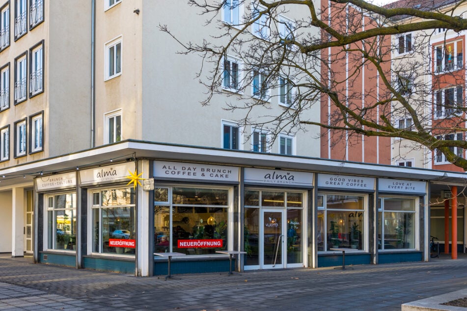 Das ALMA Brunch findet Ihr in der Borsbergstraße 18c.