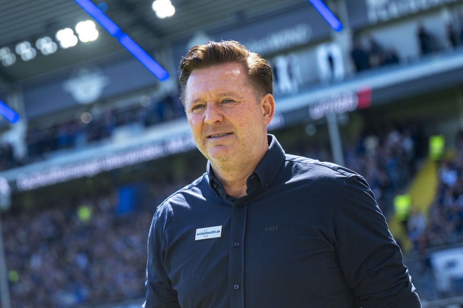 Übernimmt Christian Titz (54) jetzt auf Schalke?