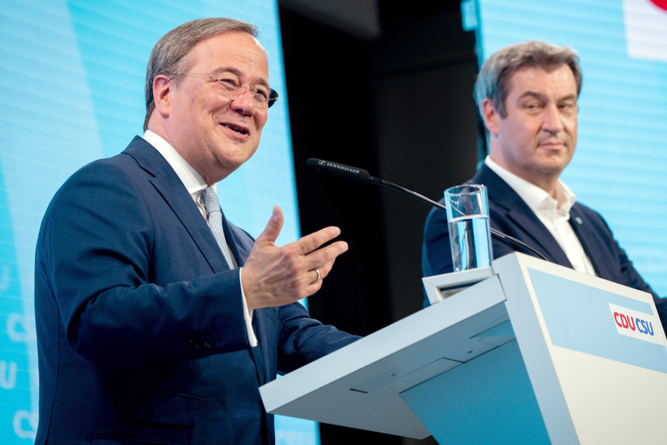 Armin Laschet, CDU-Kanzlerkandidat, CDU-Bundesvorsitzender und Ministerpräsident von Nordrhein-Westfalen, und Markus Söder, CSU-Vorsitzender und Ministerpräsident von Bayern, bei einer Pressekonferenz.
