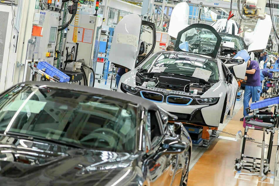 E-Auto-Verkauf weltweit verdoppelt: BMW unterschreitet EU-CO2-Grenzwerte deutlich