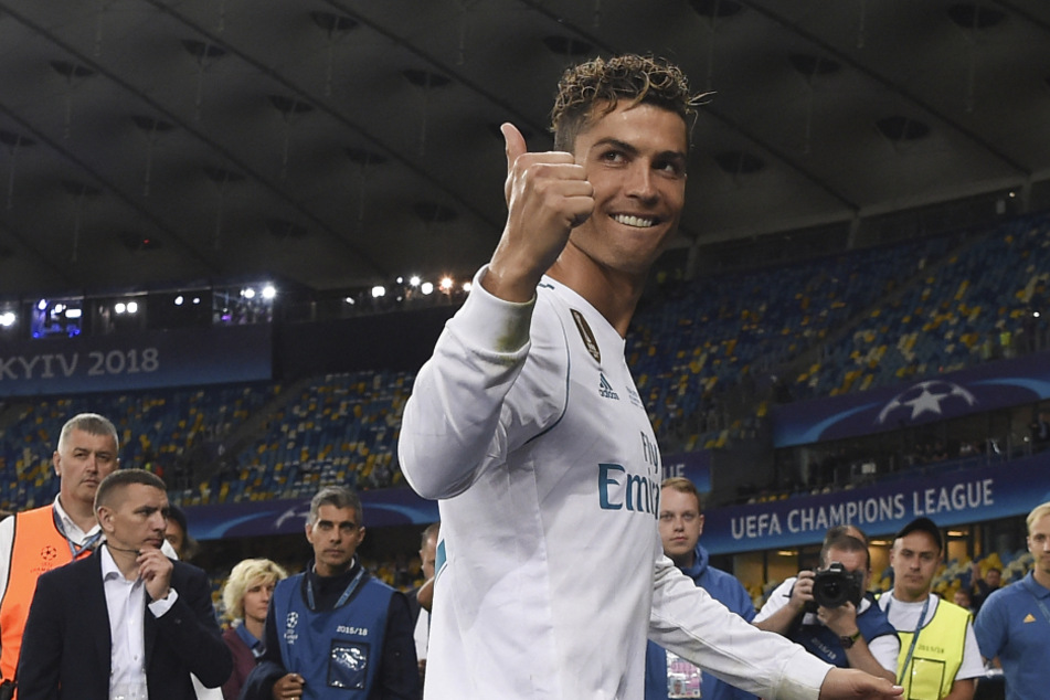 Mit Real Madrid feierte Cristiano Ronaldo die erfolgreichste Zeit seiner Karriere. Er wurde in der Zeit zweimal Weltfußballer und gewann viermal den Ballon D'Or. Zudem wurde er viermal Champions League Sieger und erzielte in 438 Spielen 450 Tore.