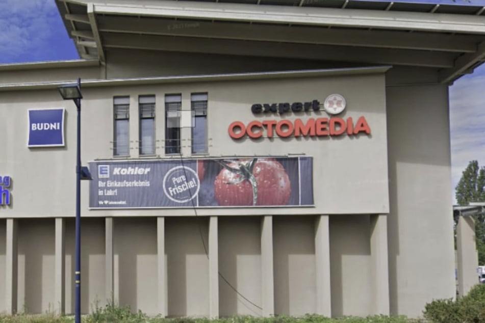 expert Octomedia Lahr - Alter Stadtbahnhof 1.