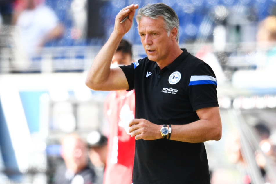 DSC-Coach Uwe Neuhaus (60) trifft mit Arminia Bielefeld auf seinen Ex-Verein Borussia Dortmund.