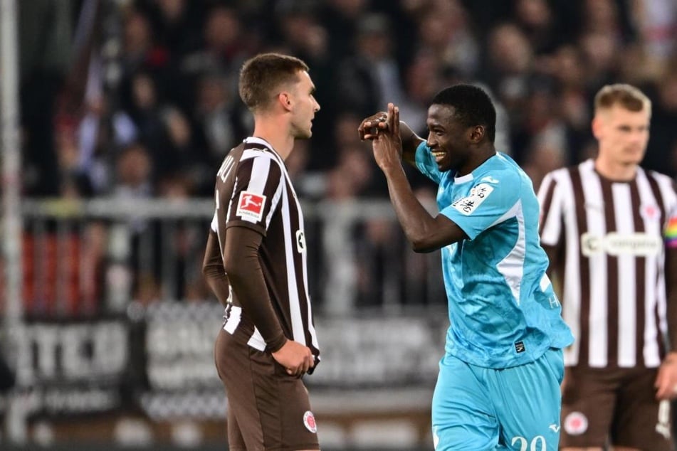 Touré (M.) jubelt: Der TSG-Stürmer traf gegen St. Pauli zum 1:0 und schoss damit sein erstes Bundesliga-Tor.